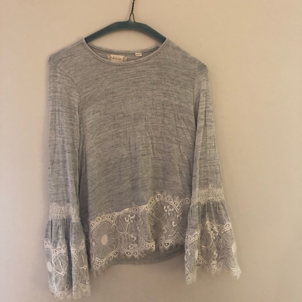 Long sleeve tee